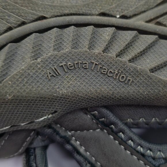 J Sport Women’s “Poppy” Closed Toe Hiking Sandals - Picture 4 of 6